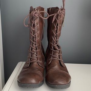 Brown boots